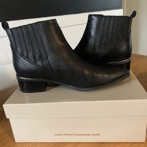 Marc Fisher Missir Chelsea boot